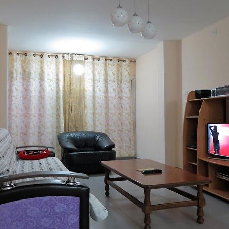 2 Bedroom Apartment In Atlit, Haifa District Eksteriør billede
